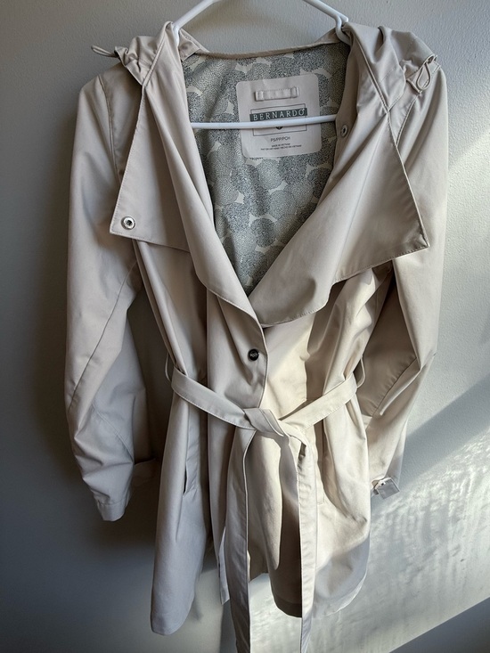 Bernardo Jackets & Blazers - Bernardo Hooded Trench Coat in Light Beige